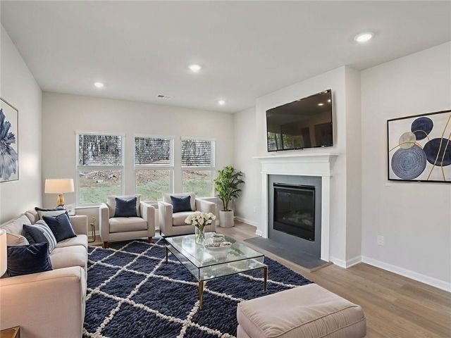 1293 Whitman Circle, Monroe, GA 30656