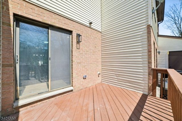 3 Amy Ct, Lebanon Boro, NJ 08833