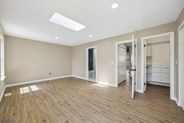 3 Amy Ct, Lebanon Boro, NJ 08833