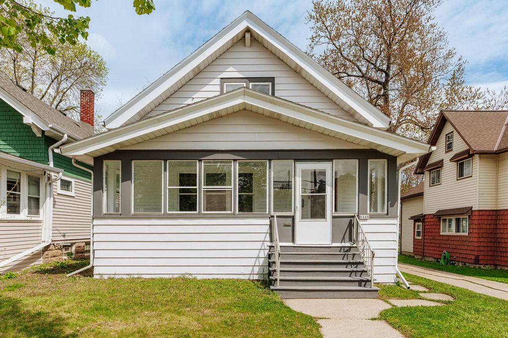 8448 W Lapham STREET, West Allis, WI 53214