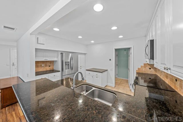 6016 Gaines Street, San Diego, CA 92110