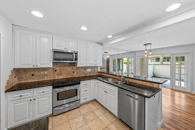 6016 Gaines Street, San Diego, CA 92110