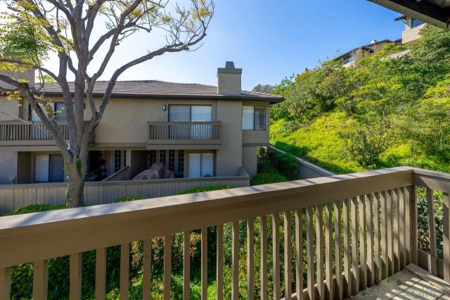 6016 Gaines Street, San Diego, CA 92110