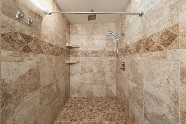 6016 Gaines Street, San Diego, CA 92110