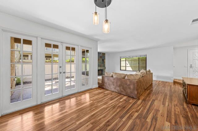 6016 Gaines Street, San Diego, CA 92110