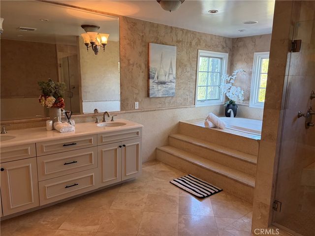 5704 Columbus, Sherman Oaks, CA 91411