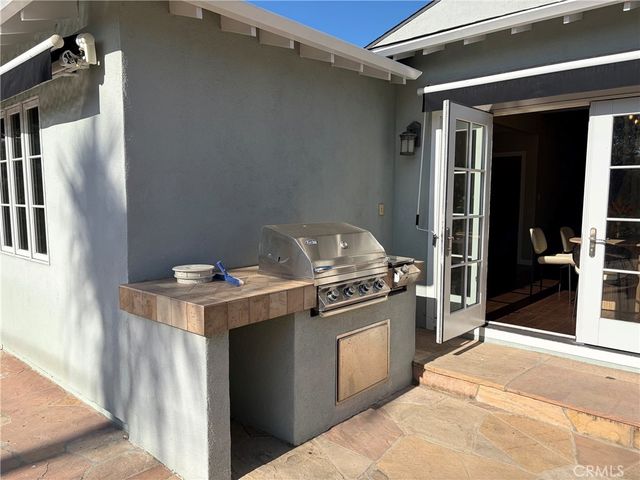 5704 Columbus, Sherman Oaks, CA 91411