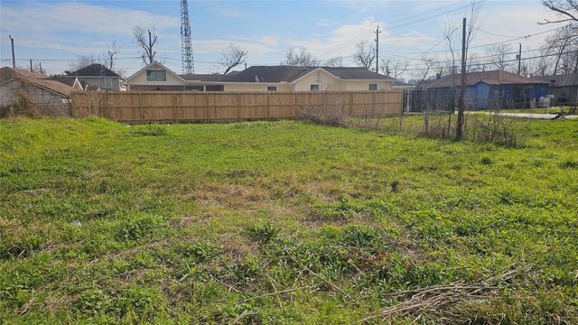 3208 Jewel Street, Houston, TX 77026