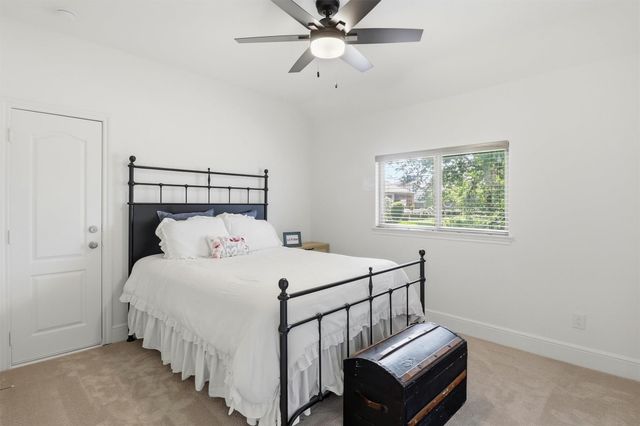 30902 Spanish Moss Crossing, Fulshear, TX 77441