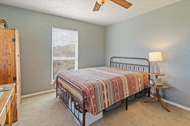 1320 Laredo Drive, Granbury, TX 76048