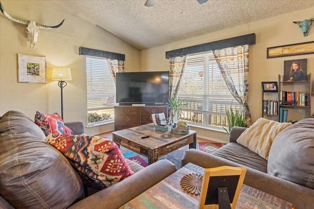 1320 Laredo Drive, Granbury, TX 76048