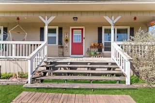 1320 Laredo Drive, Granbury, TX 76048