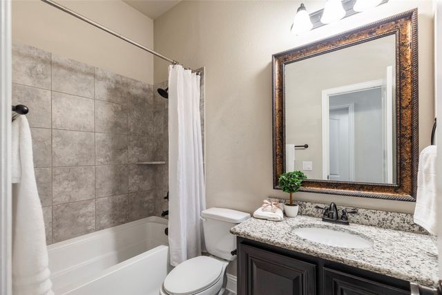 325 Sherbrook Street, Van Alstyne, TX 75495