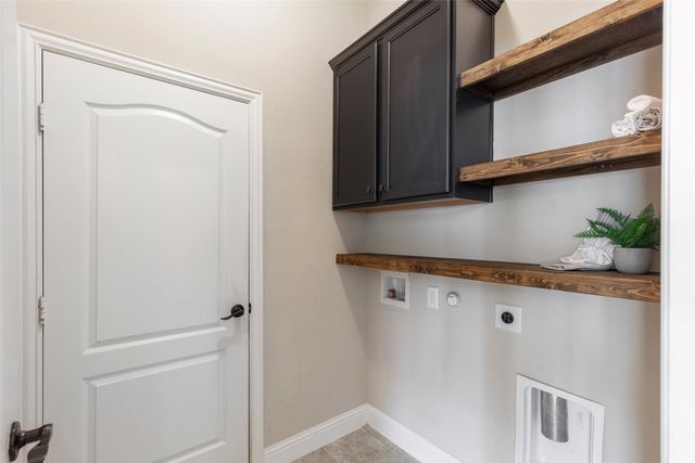 325 Sherbrook Street, Van Alstyne, TX 75495