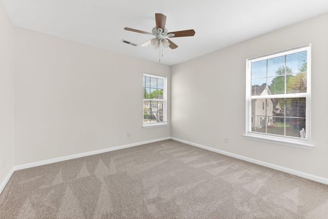 2400 Paladin Lane, North Charleston, SC 29406