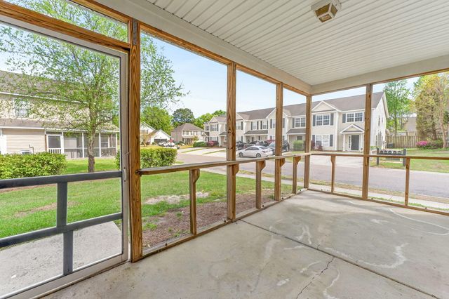 2400 Paladin Lane, North Charleston, SC 29406