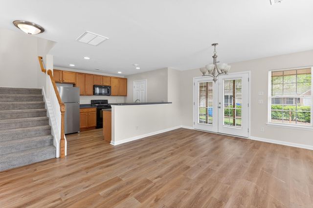 2400 Paladin Lane, North Charleston, SC 29406