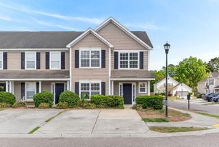 2400 Paladin Lane, North Charleston, SC 29406