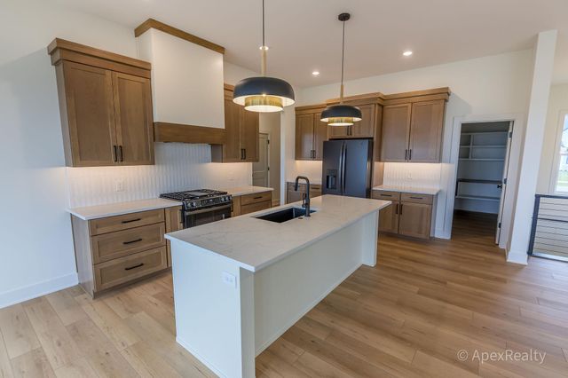 3469 Conrail Drive Sw, Byron Twp, MI 49315