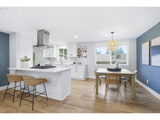 20305 Sw 86th Ave, Tualatin, OR 97062