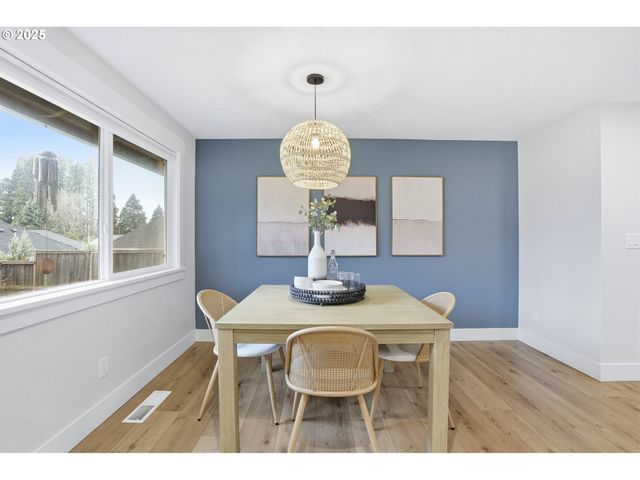 20305 Sw 86th Ave, Tualatin, OR 97062