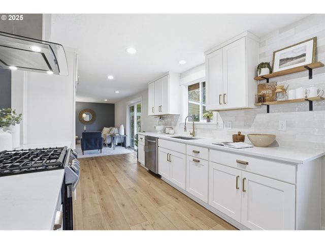 20305 Sw 86th Ave, Tualatin, OR 97062