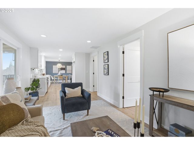 20305 Sw 86th Ave, Tualatin, OR 97062