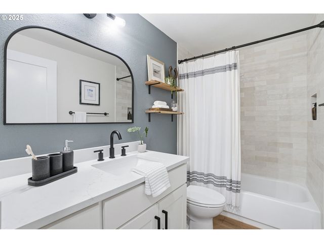 20305 Sw 86th Ave, Tualatin, OR 97062