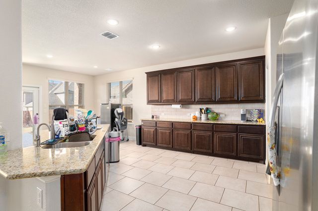 1076 Imperial Eagle Road, Alvarado, TX 76009