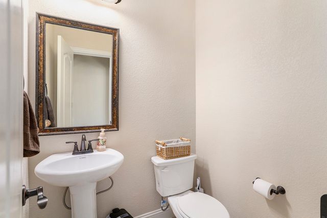 1076 Imperial Eagle Road, Alvarado, TX 76009