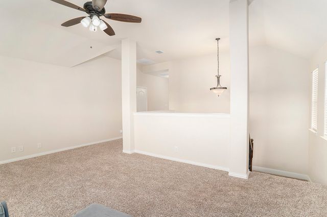 1076 Imperial Eagle Road, Alvarado, TX 76009