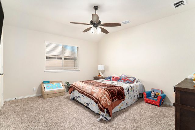 1076 Imperial Eagle Road, Alvarado, TX 76009