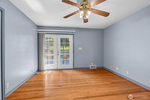 2205 Ocean Beach Highway, Longview, WA 98632