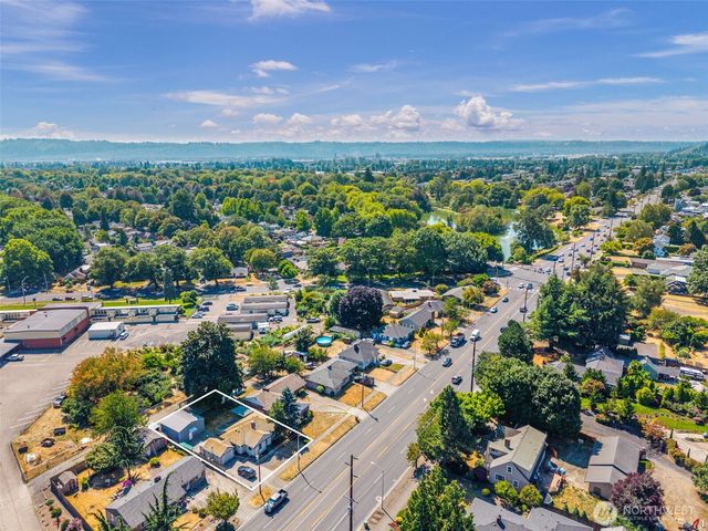 2205 Ocean Beach Highway, Longview, WA 98632