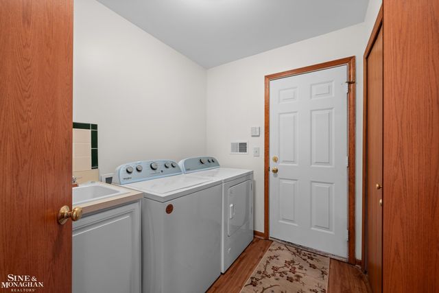 52112 Southview Ridge, Macomb, MI 48042