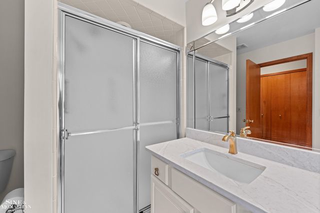 52112 Southview Ridge, Macomb, MI 48042