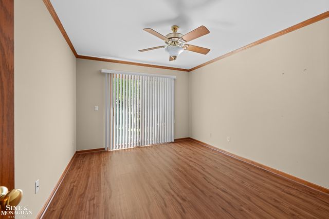 52112 Southview Ridge, Macomb, MI 48042