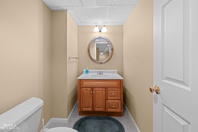 52112 Southview Ridge, Macomb, MI 48042