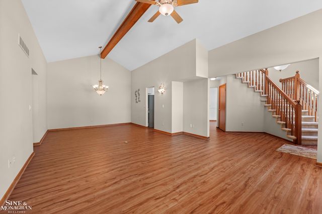 52112 Southview Ridge, Macomb, MI 48042