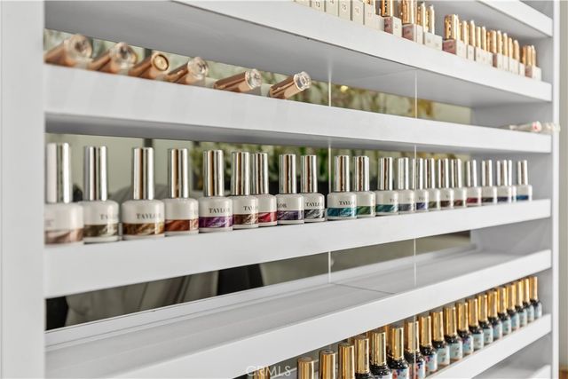 1520 N, Ontario, CA 91762