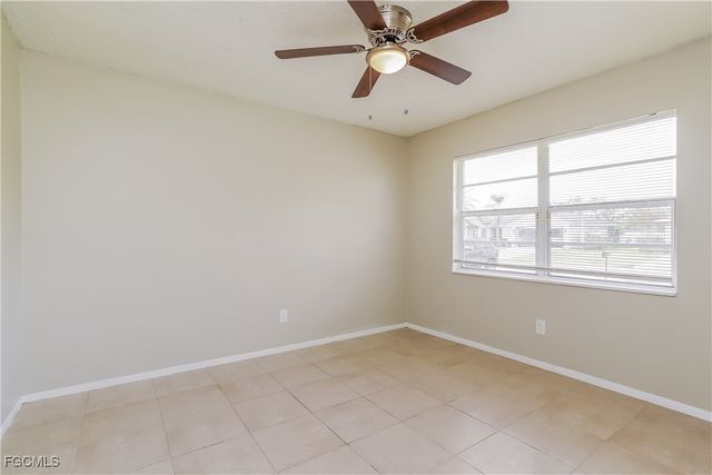 605 SE 35th ST, Cape Coral, FL 33904