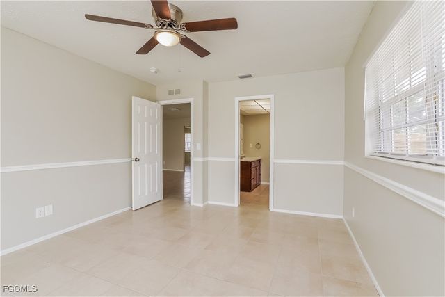 605 SE 35th ST, Cape Coral, FL 33904