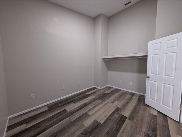 414 KENSINGTON LAKE CIRCLE, Brandon, FL 33511