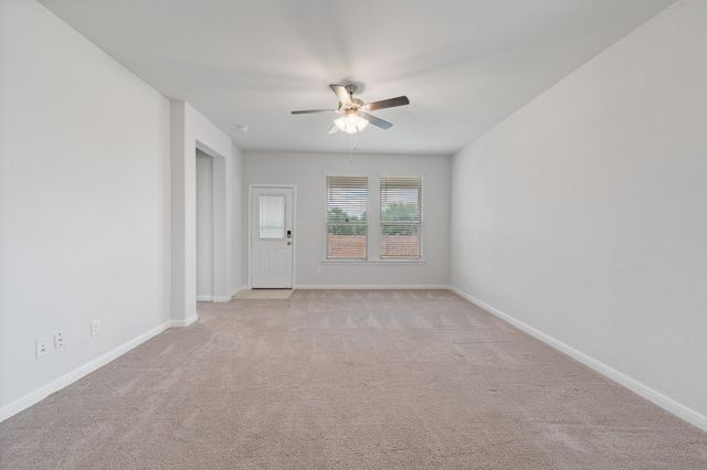 1211 Larkspur Lane, Cleburne, TX 76033