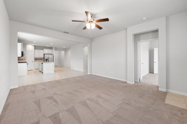 1211 Larkspur Lane, Cleburne, TX 76033