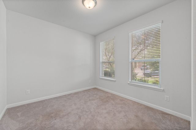 1211 Larkspur Lane, Cleburne, TX 76033