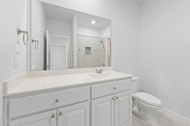1211 Larkspur Lane, Cleburne, TX 76033