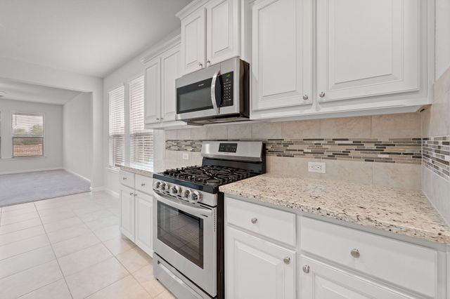 1211 Larkspur Lane, Cleburne, TX 76033