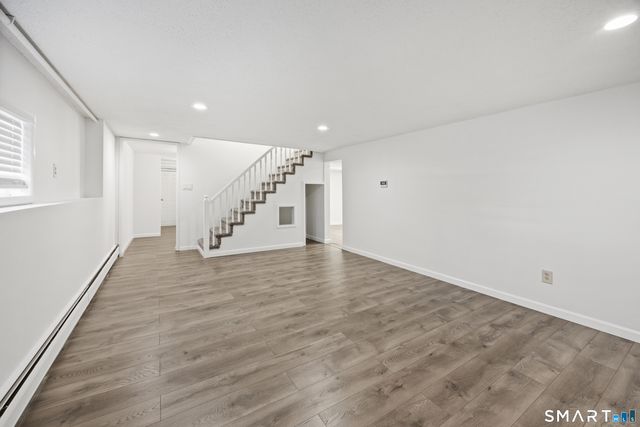 12 Bates Place, Hartford, CT 06114