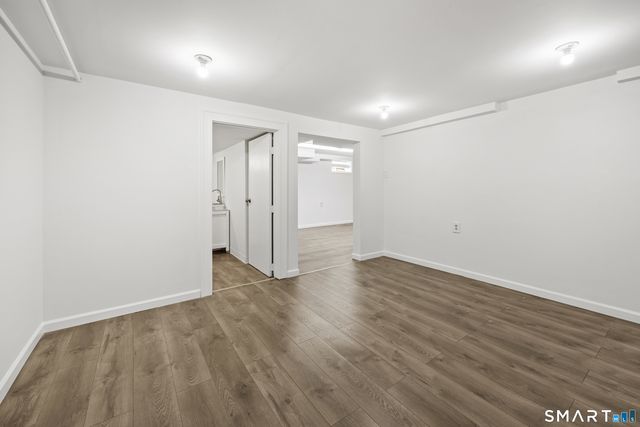 12 Bates Place, Hartford, CT 06114